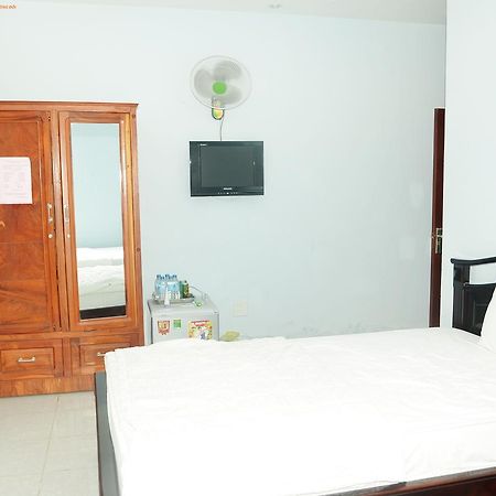 Thy Hung Hotel Tuy Hoa Exterior photo