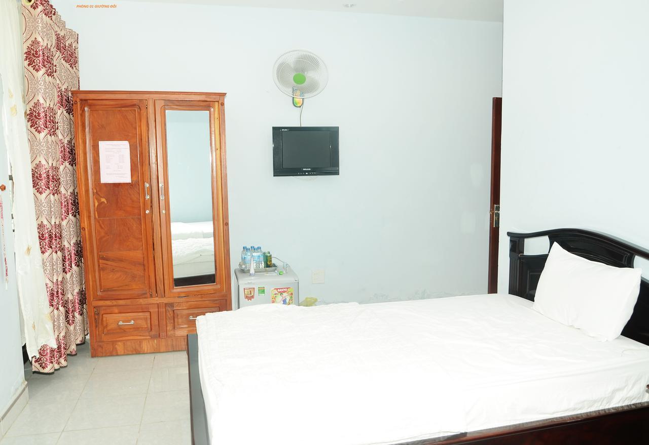 Thy Hung Hotel Tuy Hoa Exterior photo